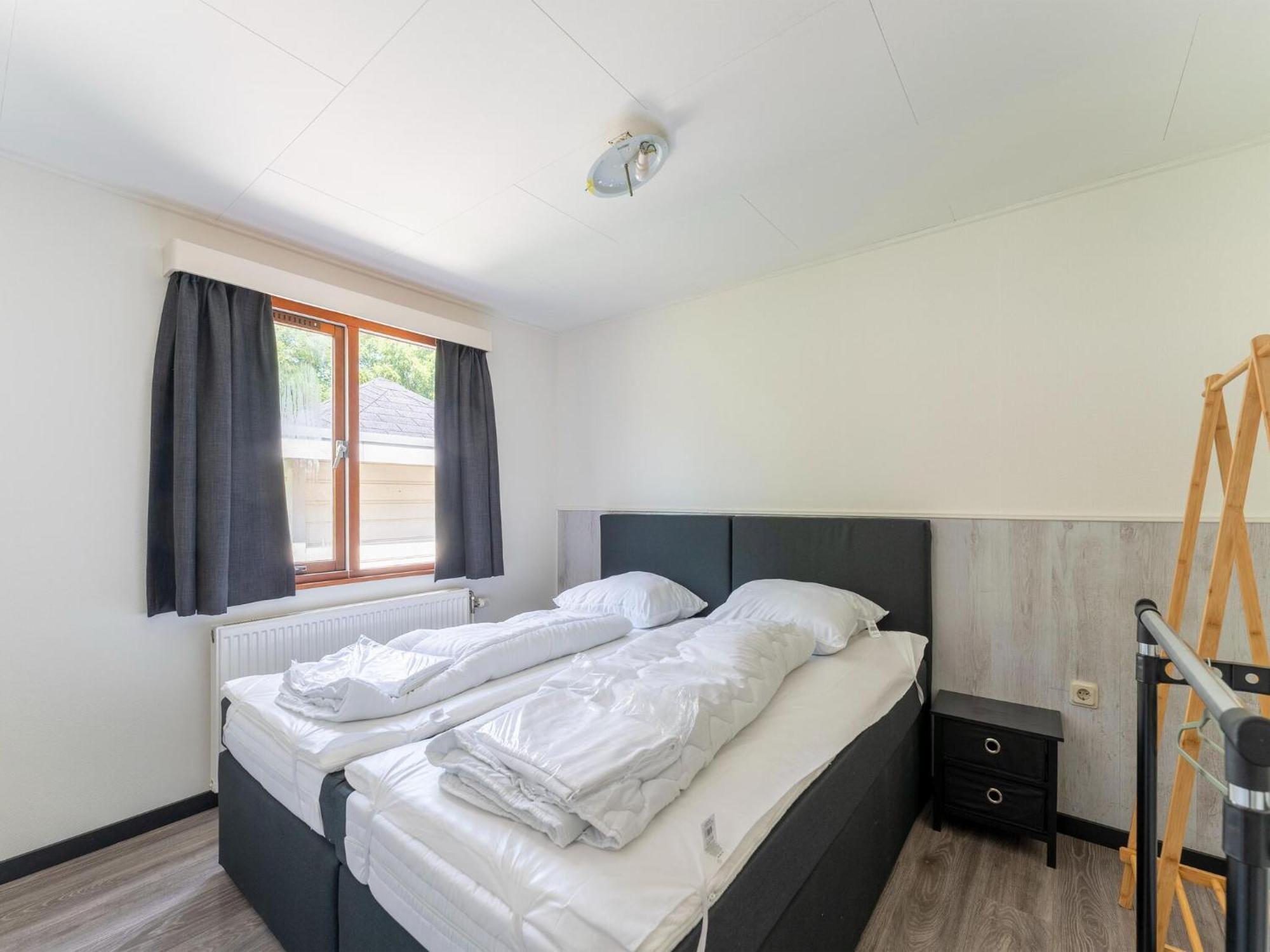 Charming Holiday Home In Kaatsheuvel Near Efteling Eksteriør billede
